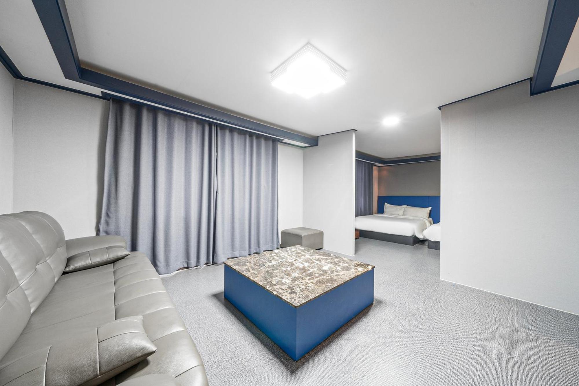 Noblesse Hotel Čedžu Exteriér fotografie