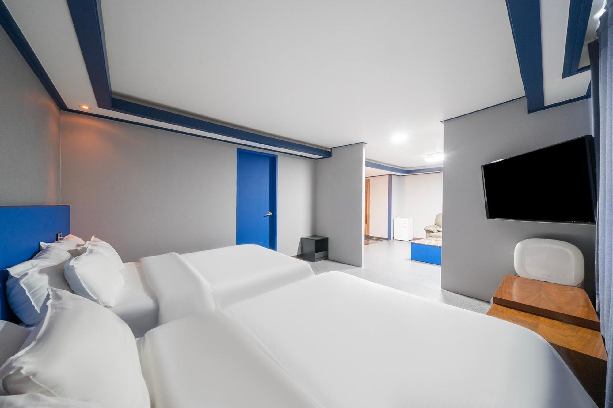 Noblesse Hotel Čedžu Exteriér fotografie