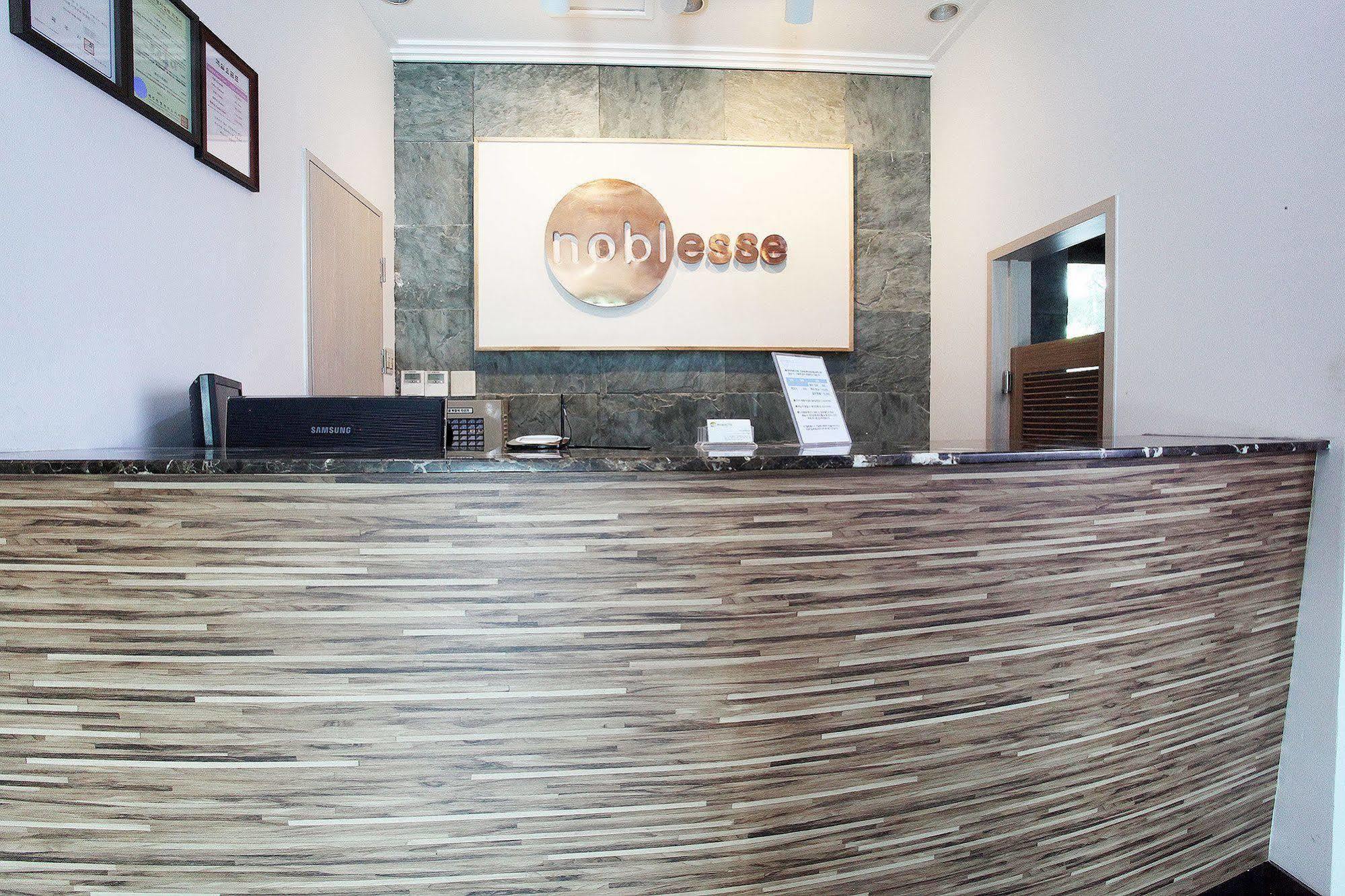 Noblesse Hotel Čedžu Exteriér fotografie
