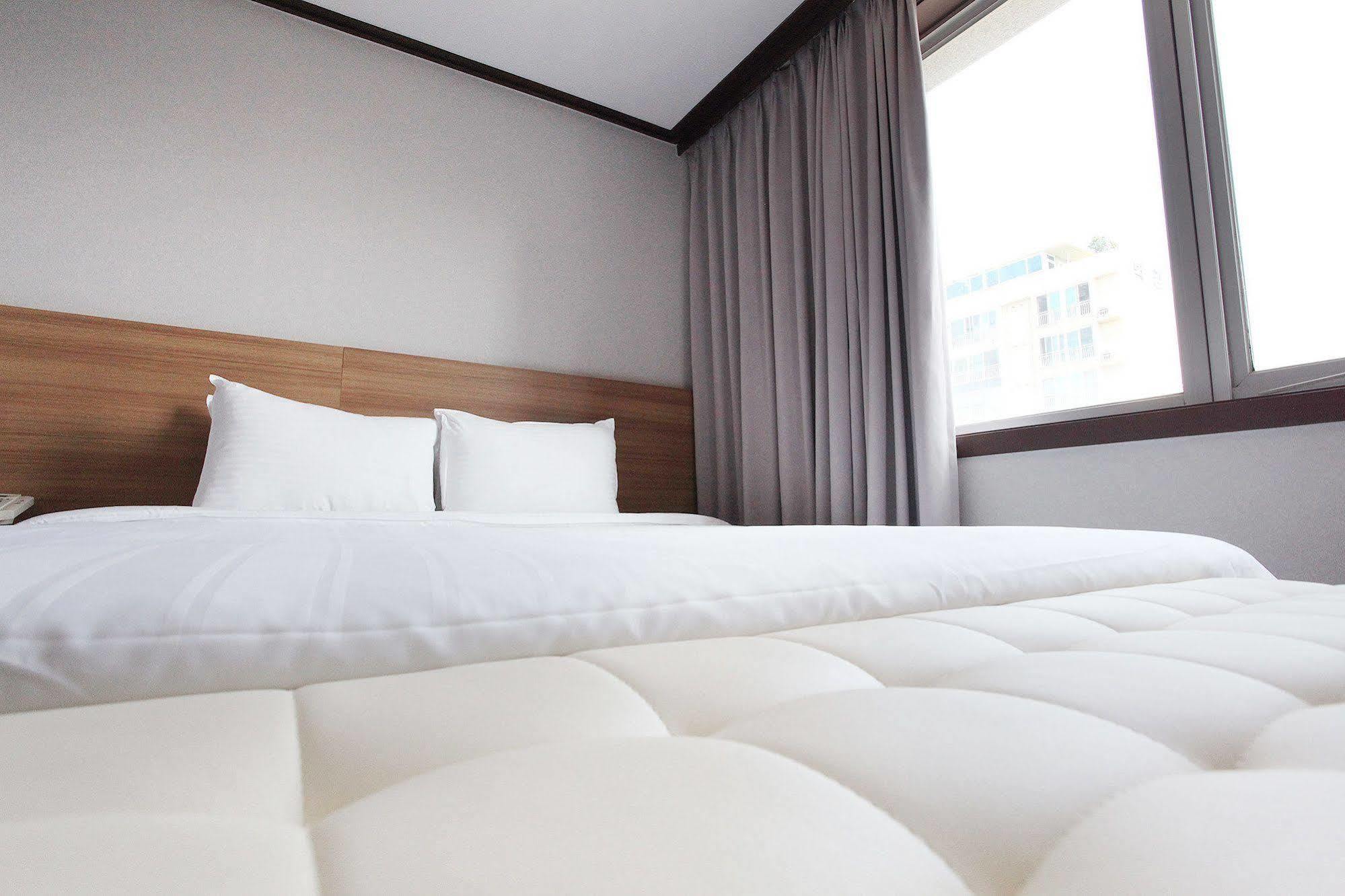Noblesse Hotel Čedžu Exteriér fotografie