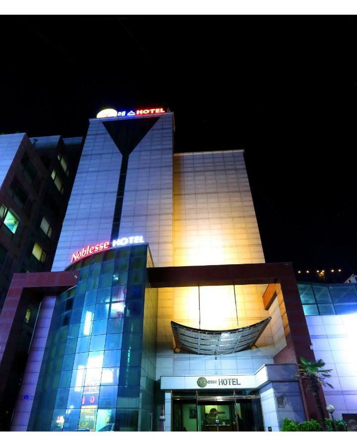 Noblesse Hotel Čedžu Exteriér fotografie